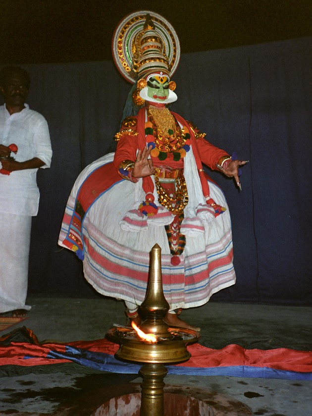 Trip to Kerala. Kathakali Dance. Eranakulam. .