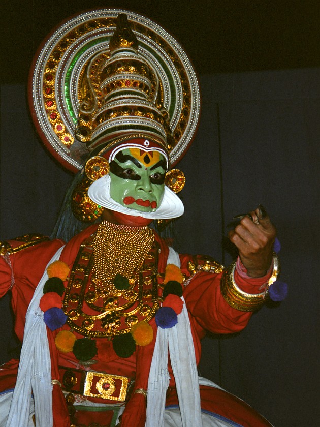 Trip to Kerala. Kathakali Dance. Eranakulam. .