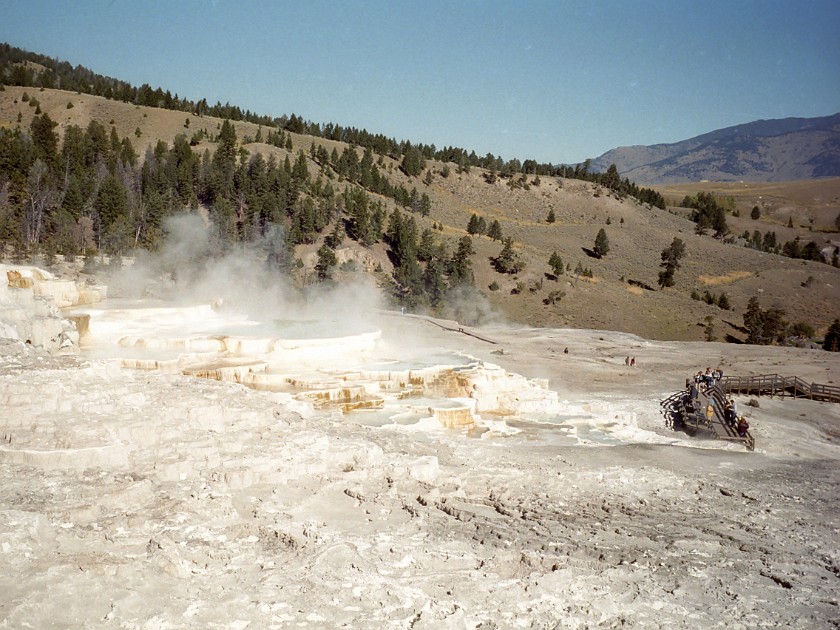 Yellow Stone National Park. Mammoth Hot Springs. Yellow Stone National Park. .