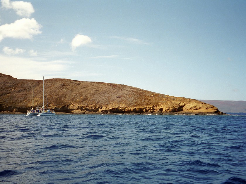 Diving Inside the Molokini Crater and Near Lanai. Molokini Crater. near Lanai. .