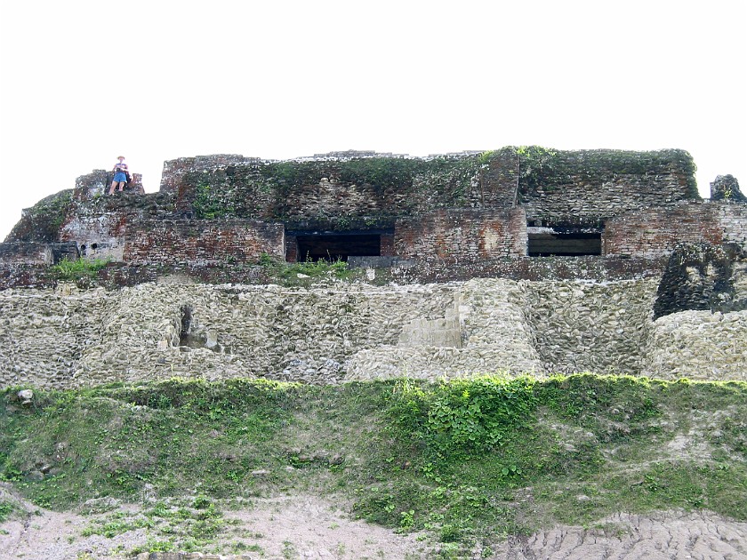 Xunantunich. Top of the Pyramid. near San Ignacio. .