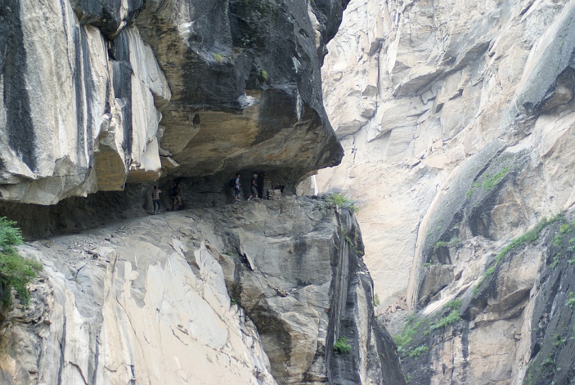 Daytrip to the Tiger Leaping Gorge. Path down to the middle rapids. Tiger Leaping Gorge. .