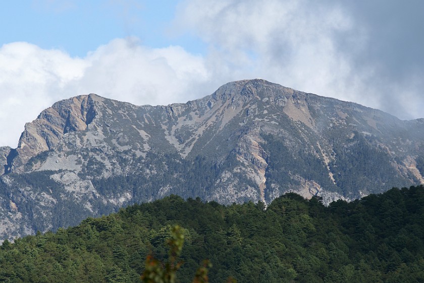 Yushan National Park. Yushan. Dongpu. .