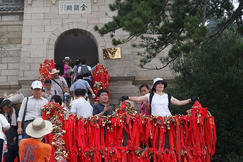 Hua Shan. Golden Lock Gate. near Mengyuan. .