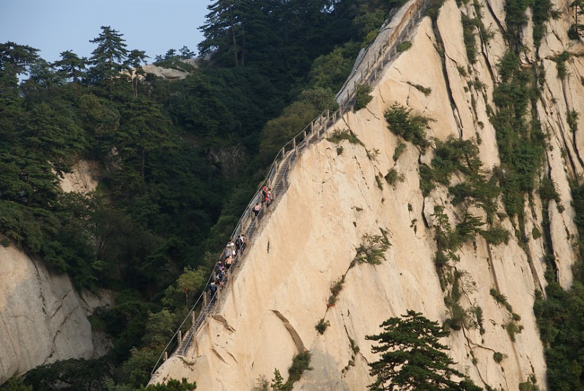 Hua Shan. Dark Dragon Ridge. near Mengyuan. .