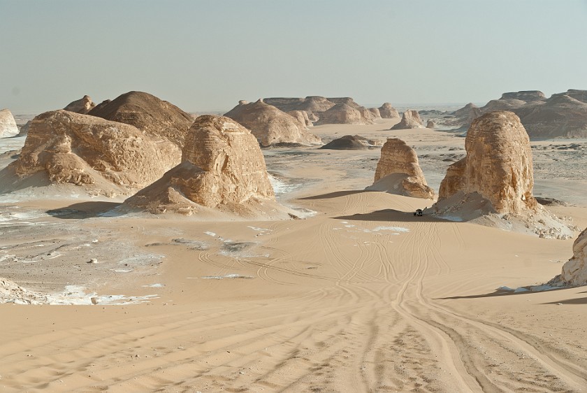 White Desert Safari. Aqabat. near Qasr al-Farafra. .