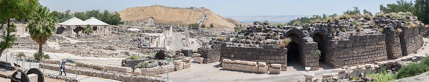 Beit She'an National Park. Panoramic view on the Roman-period ruins of Beit She'an. Beit She'an. .