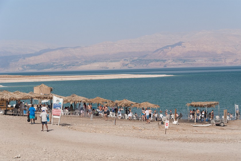 Mineral Beach at the Dead Sea. Approach to the beach. Kibbutz Mitzpe Shalem. .