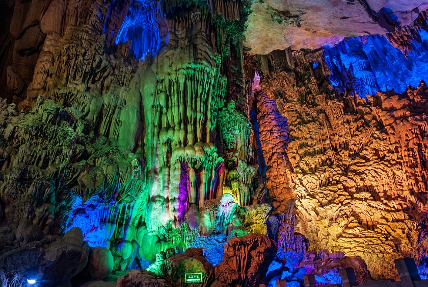 Reed Flute Cave. Flowstone formation. Guìlín. .