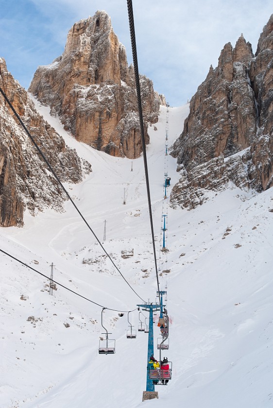 Cristallo. Lift up to Forcella Staunies. Cortina D'Ampezzo. .