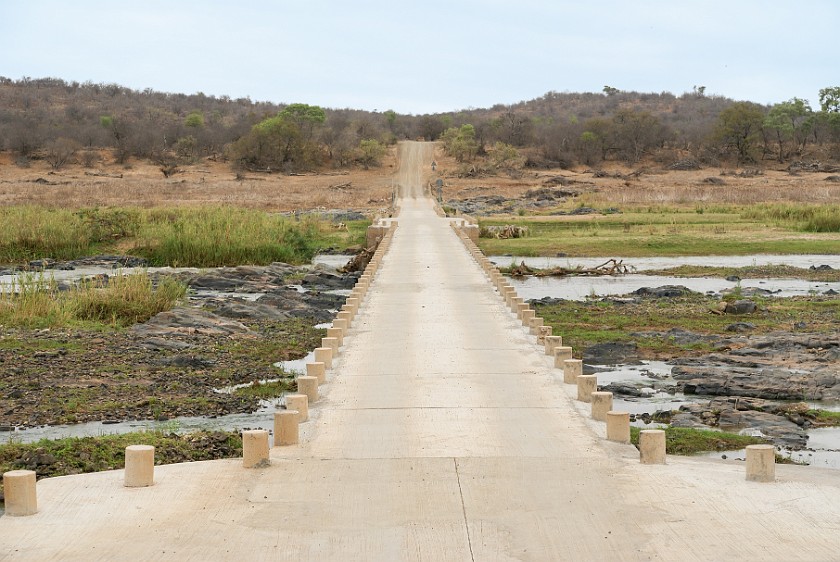 Kruger National Park. Bridge over the Olifants River near Balule Satellite Camp. Olifants Rest Camp. .