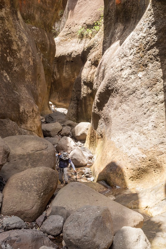 Royal Natal National Park. Tunnel cave. Bergville. .