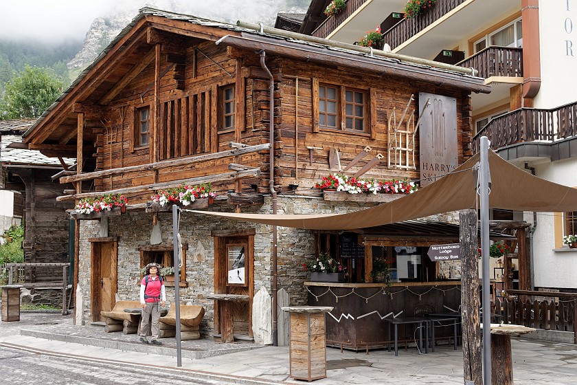 Zermatt. Harry's Ski Bar. Zermatt. .