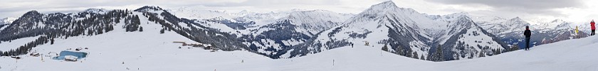 Skiing in the Schönried Area. Panoramic view from Hornfluh. near Schönried. .