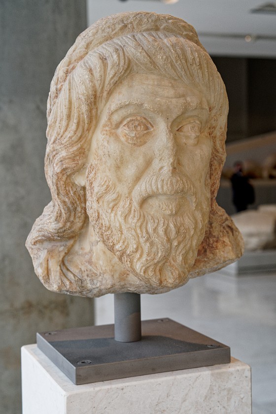 Acropolis Museum. Statue. Athens. .