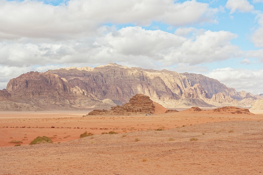 Wadi Rum. 4x4 tour in the desert. Wadi Rum. .