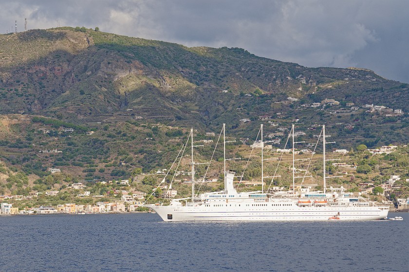 Lipari. Cruising yacht. Lipari. .