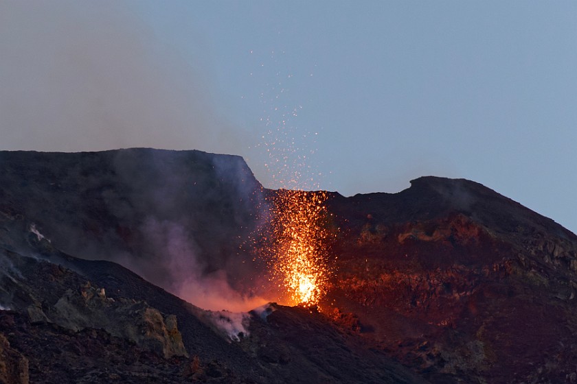 Hiking to the Stromboli Observation Platform. Volcanic eruptions. Stromboli. .