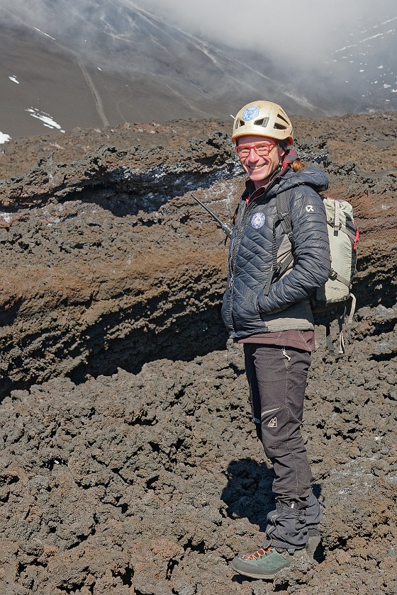 Hiking in the Etna South Area. Guide. Nicolosi. .